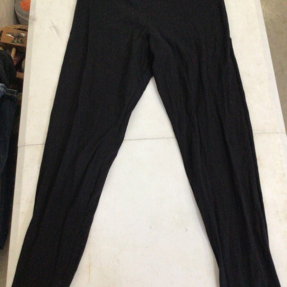 Pink women’s small leggings